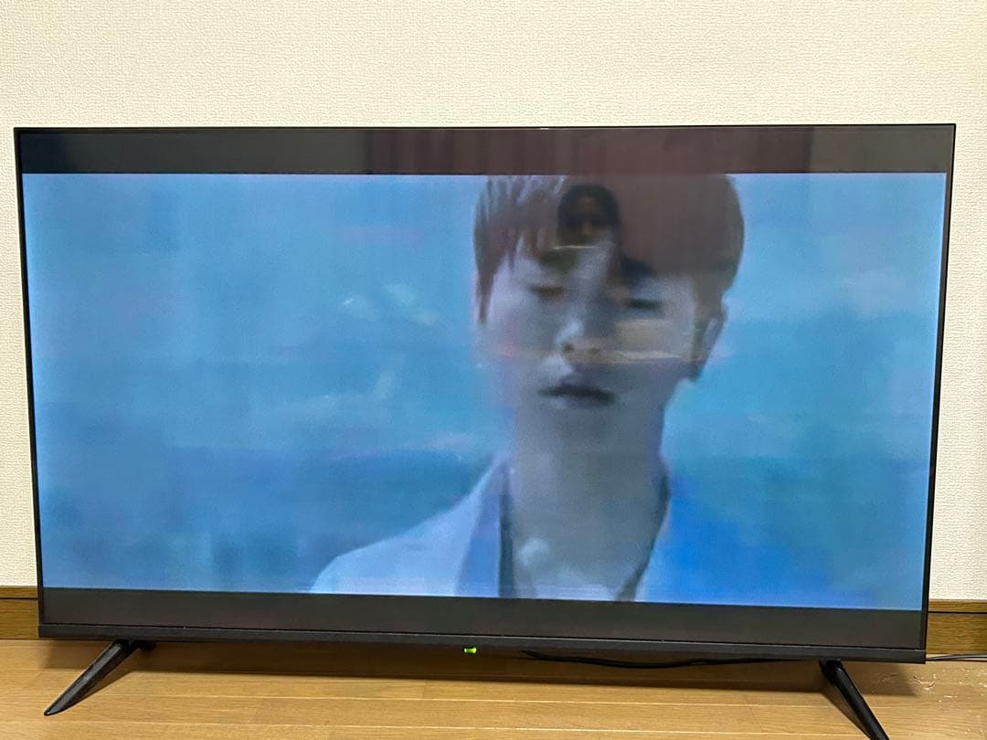 テレビ　50インチ