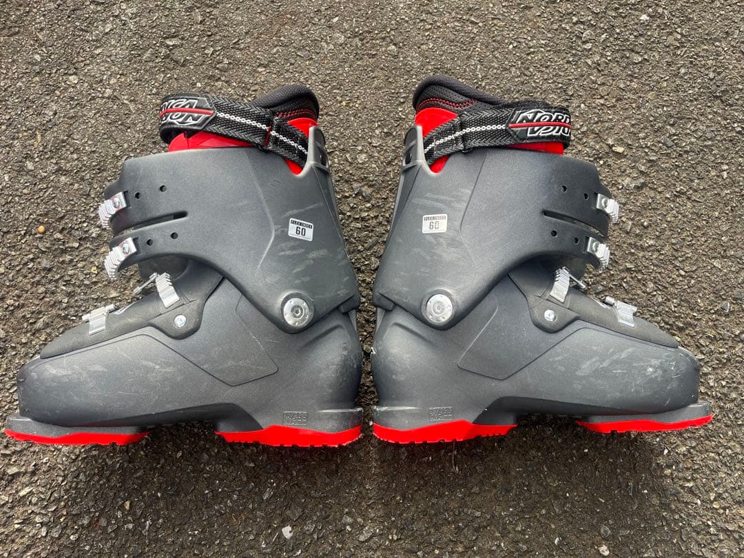 Nordica Verona スキー用ブーツ 黒/赤　25.5cm