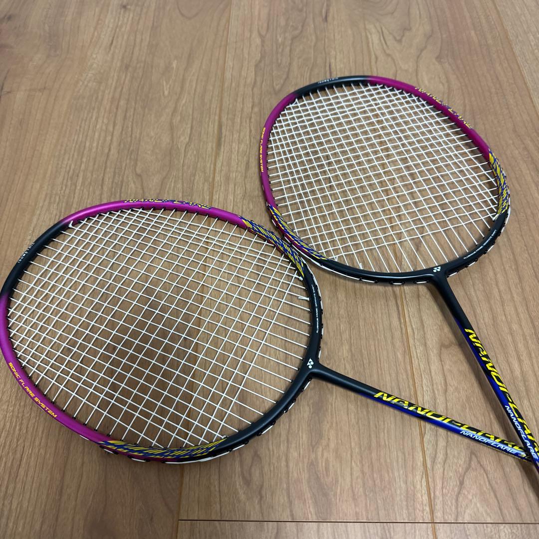 ヨネックス　バトミントン　ラケット　ナノフレア 2点セット　シャトル　ケース付