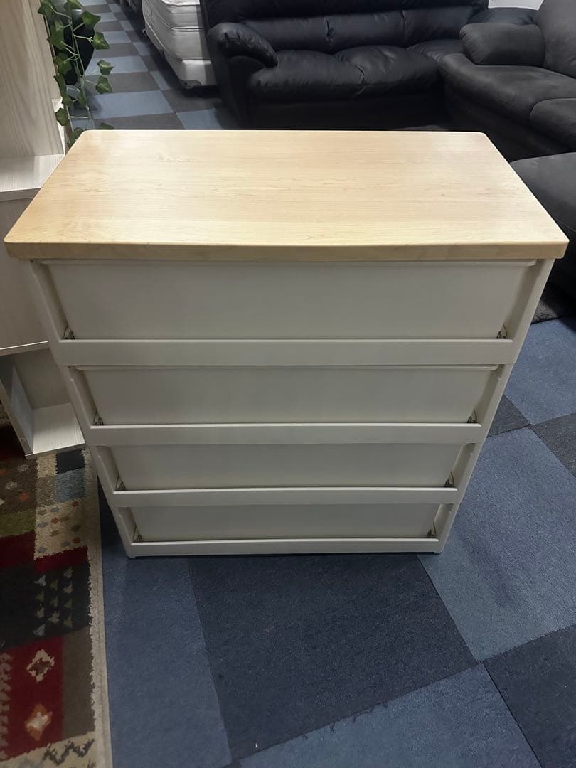 u*1様 Hello Kitty 4段チェスト