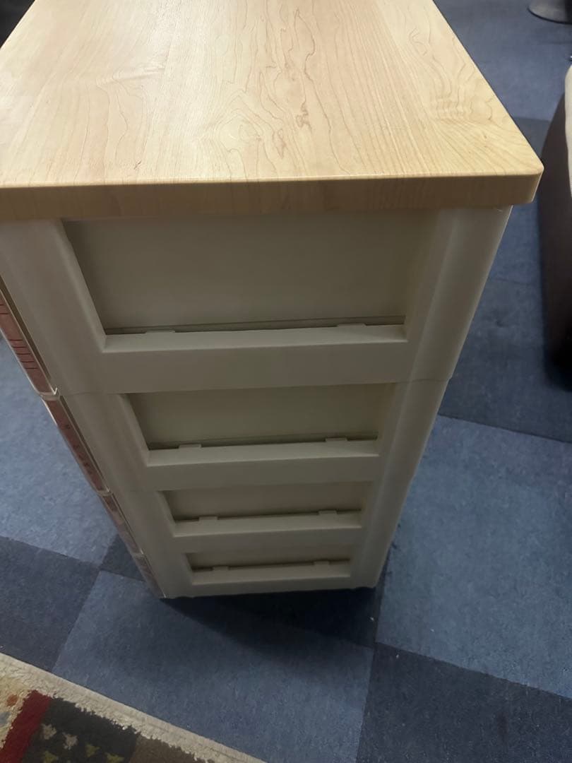 u*1様 Hello Kitty 4段チェスト