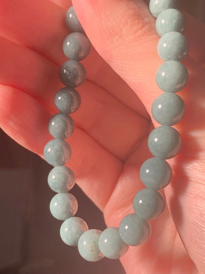 小滝青翡翠　糸魚川本翡翠ブレスレット　ヒスイ　翡翠　ヒーリング　コン沢　ひすい