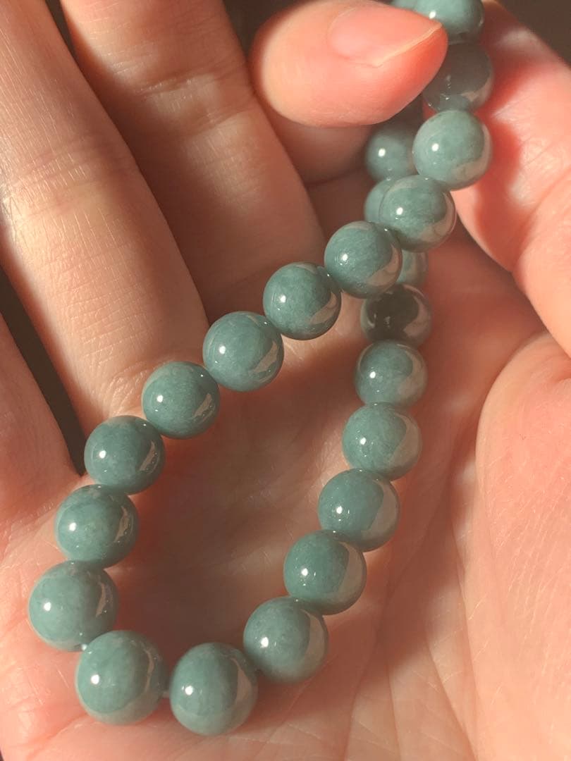小滝青翡翠　糸魚川本翡翠ブレスレット　ヒスイ　翡翠　ヒーリング　コン沢　ひすい