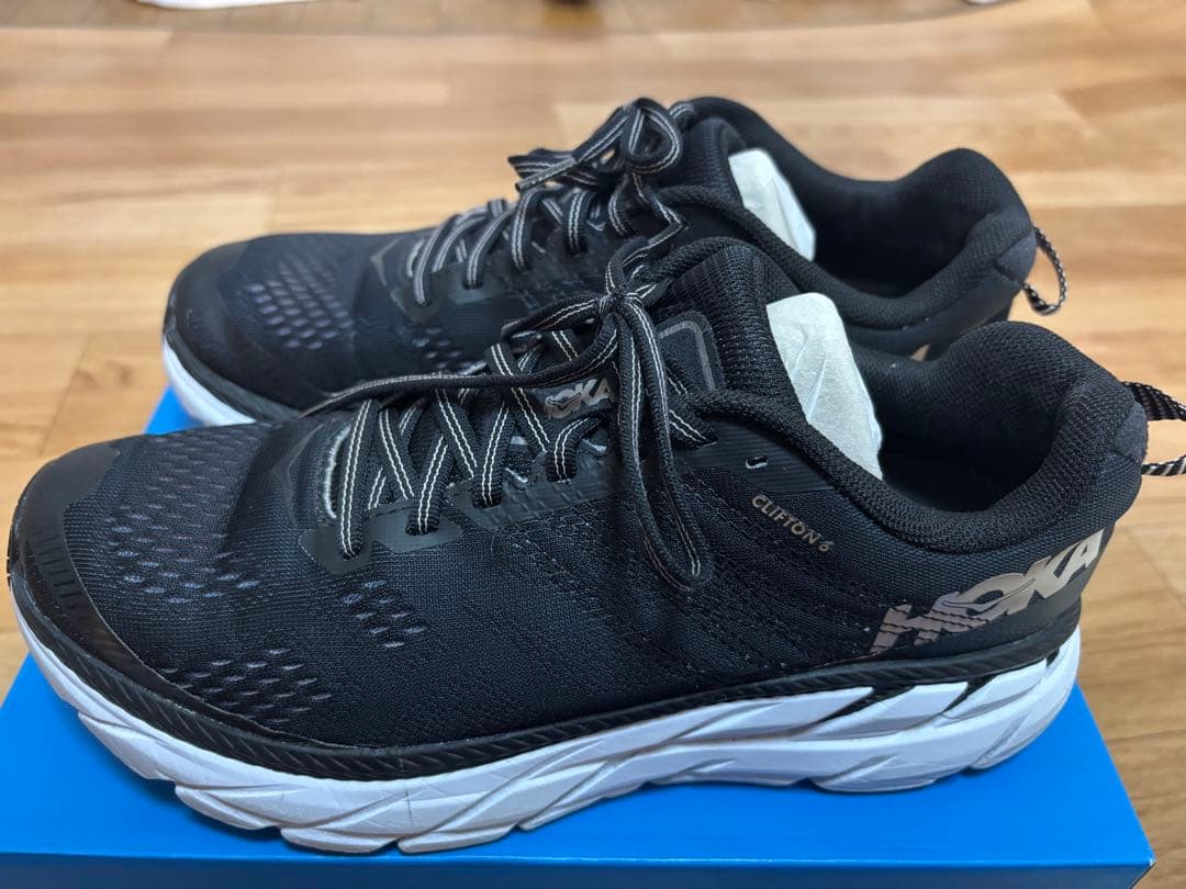美品　HOKA Clifton6 ブラック ランニングシューズ 24cm