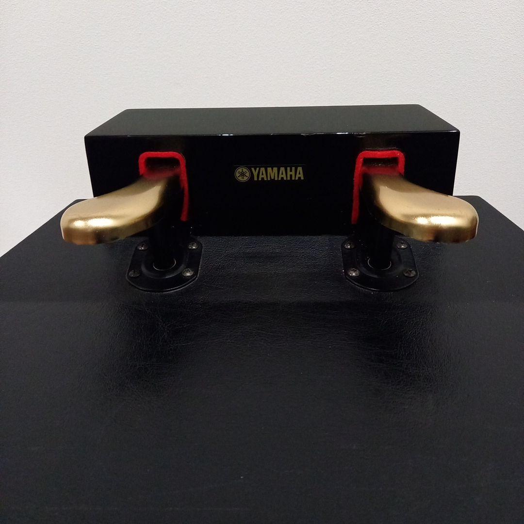 補助ペダル　YAMAHA　HP700