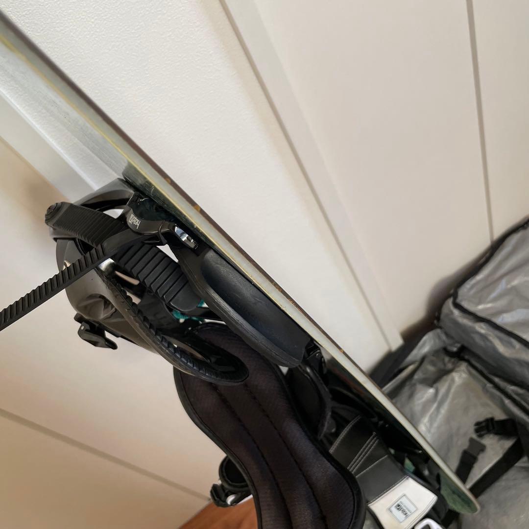 ロキシー　アリー　スノーボード　18-19モデル　139cm ヘッドのバイン