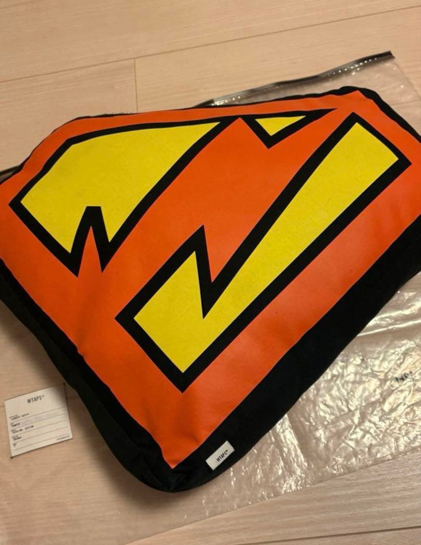 wtaps bumper cushion cotton クッション 2色セット