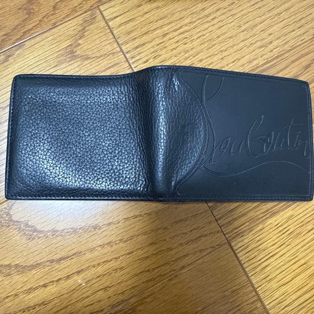 クリスチャンルブタン　二つ折り財布