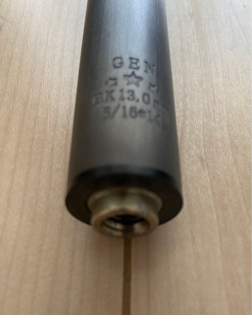 カーボンシャフト　（１４山／UJ対応）