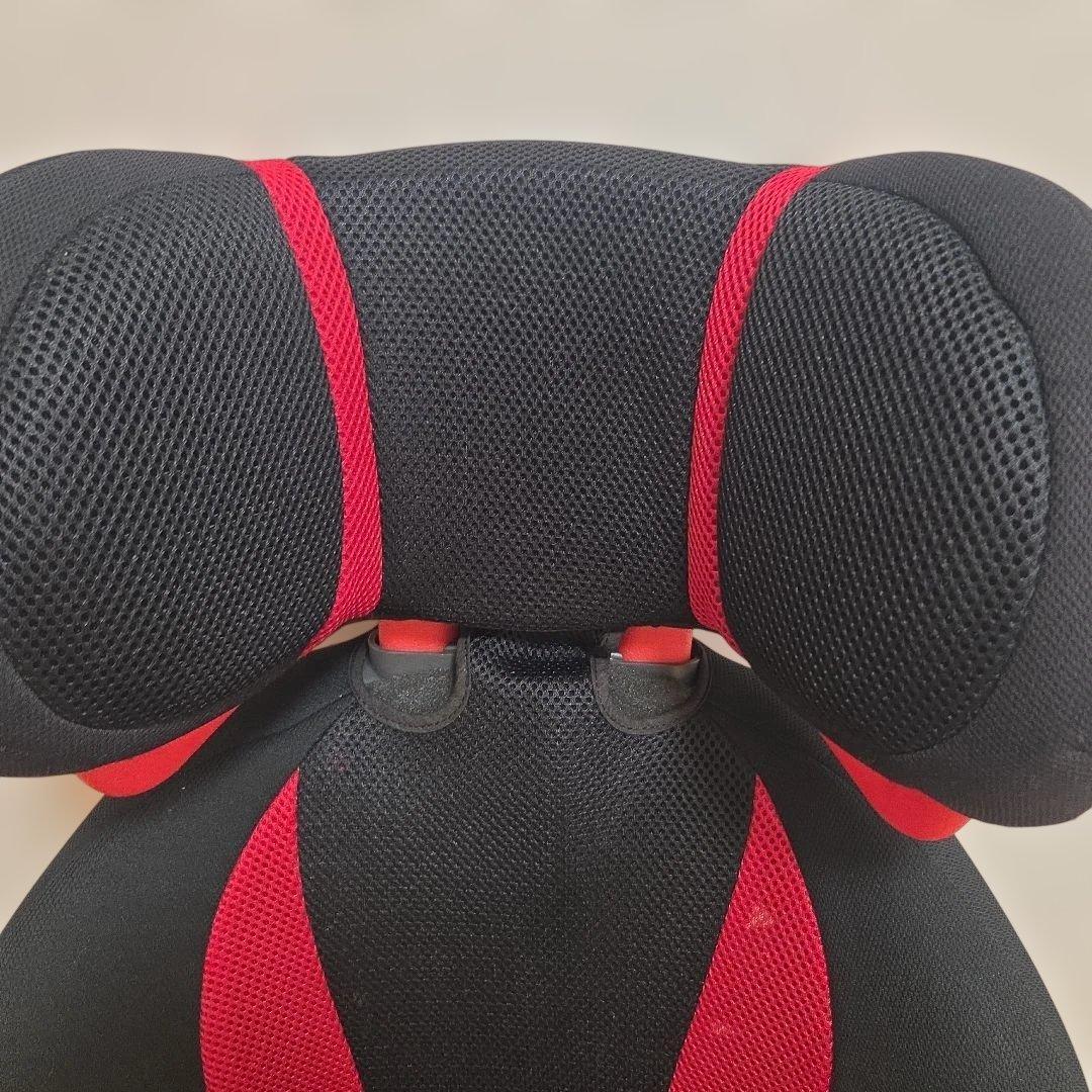エールベベ　チャイルドシート　黒赤ブラックジュニアシート