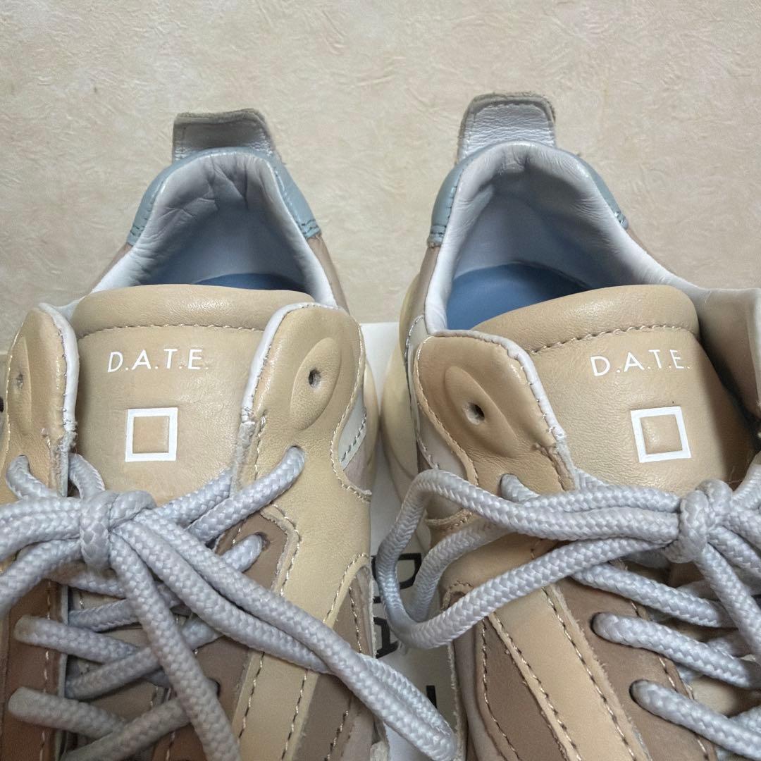 D.A.T.E. FUGAスニーカー　ダッドスニーカー