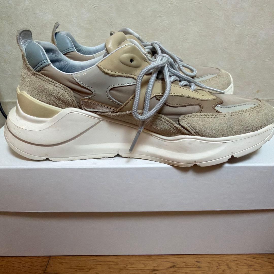 D.A.T.E. FUGAスニーカー　ダッドスニーカー