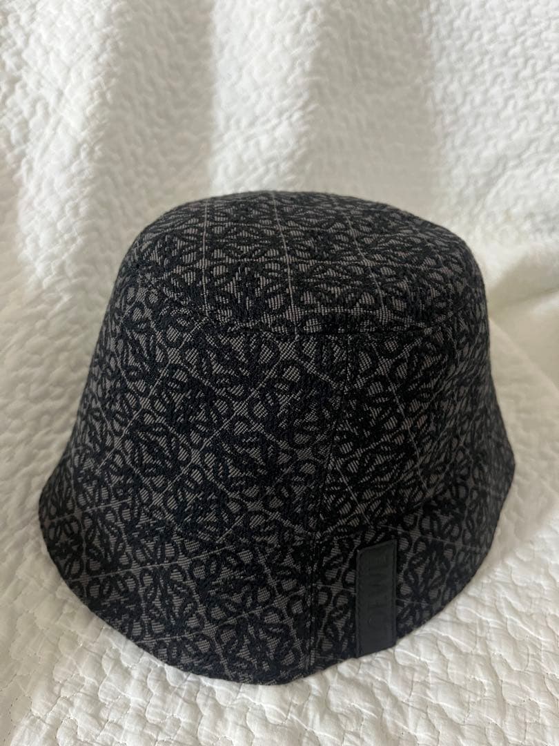 【24時間限定価格】ロエベ　バケットハット