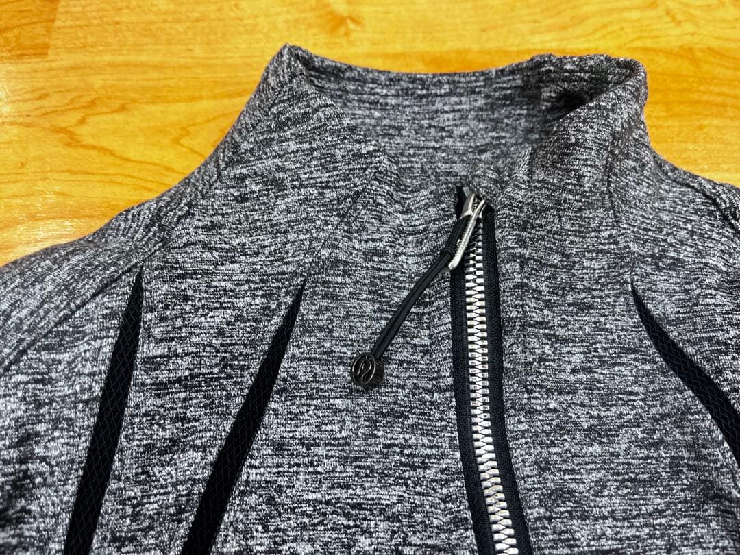 希少✨ルルレモン lululemon ディファインジャケット 表記サイズは6