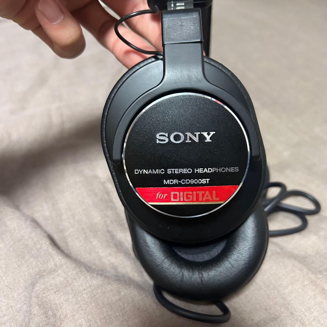 美品　SONY MDR-CD900ST モニターヘッドホン ヘッドホン 有線