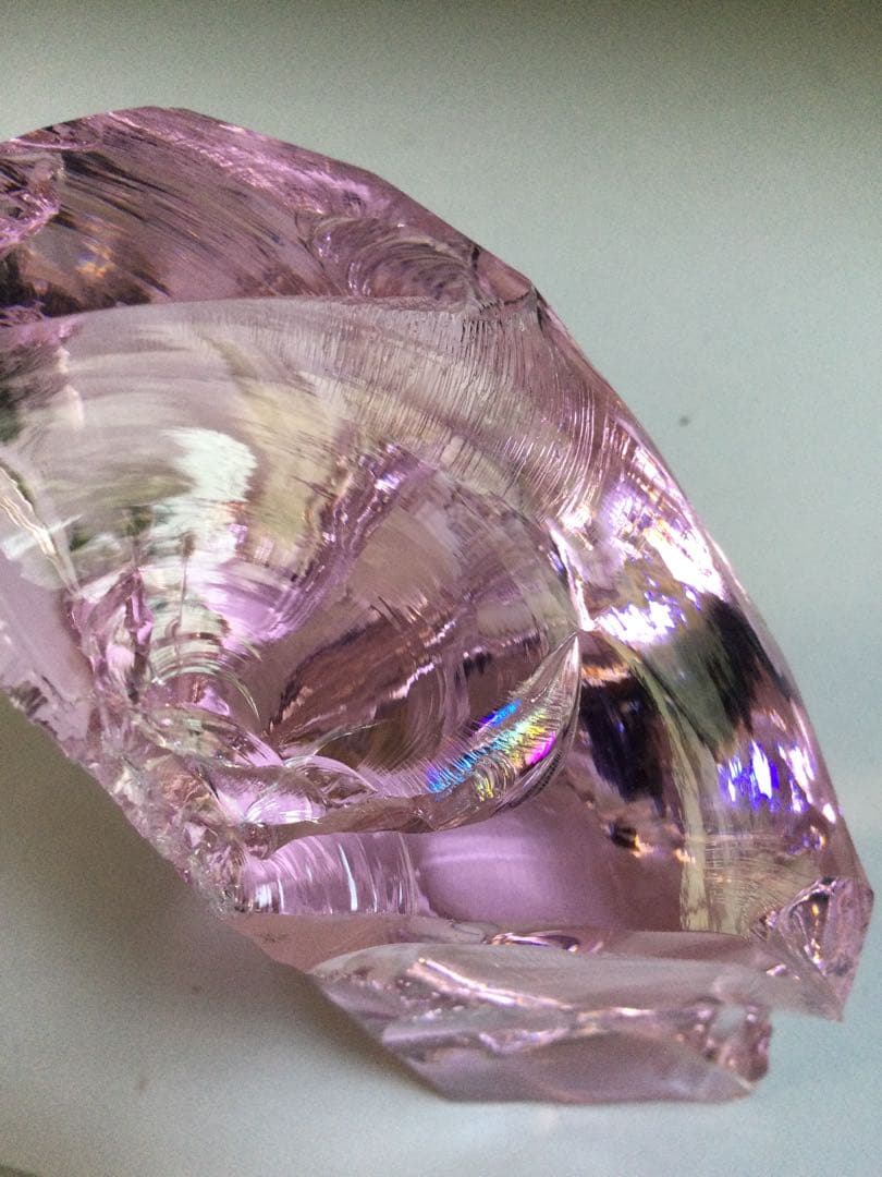 アンダラクリスタル虹入り原石　& ガーデン水晶6角柱　水晶　観賞石