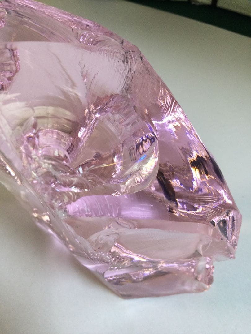 アンダラクリスタル虹入り原石　& ガーデン水晶6角柱　水晶　観賞石