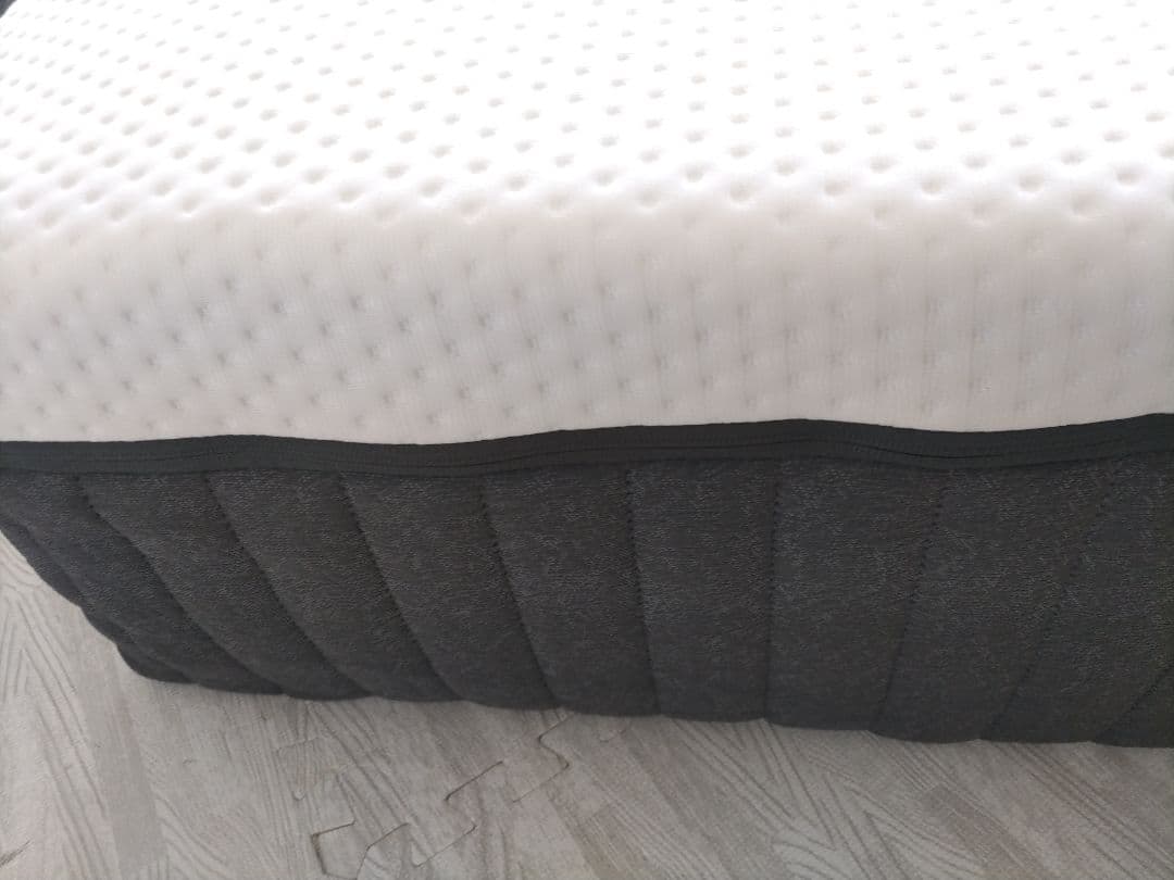 新生活応援セール！少々訳あり！エマ・スリープ エマ・ハイブリッドV2 セミダブル