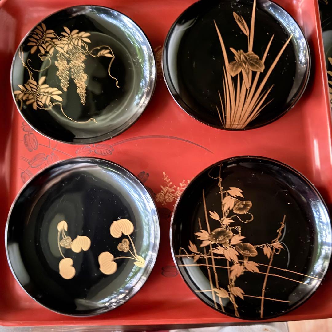 新春特別価格 ‼️茶人の心JAPAN蒔絵貴人の風雅な『四季の花』絵替木皿20客桐箱