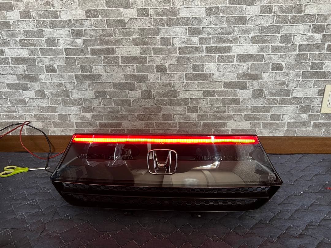 S660リアセンターガーニッシュ　テール