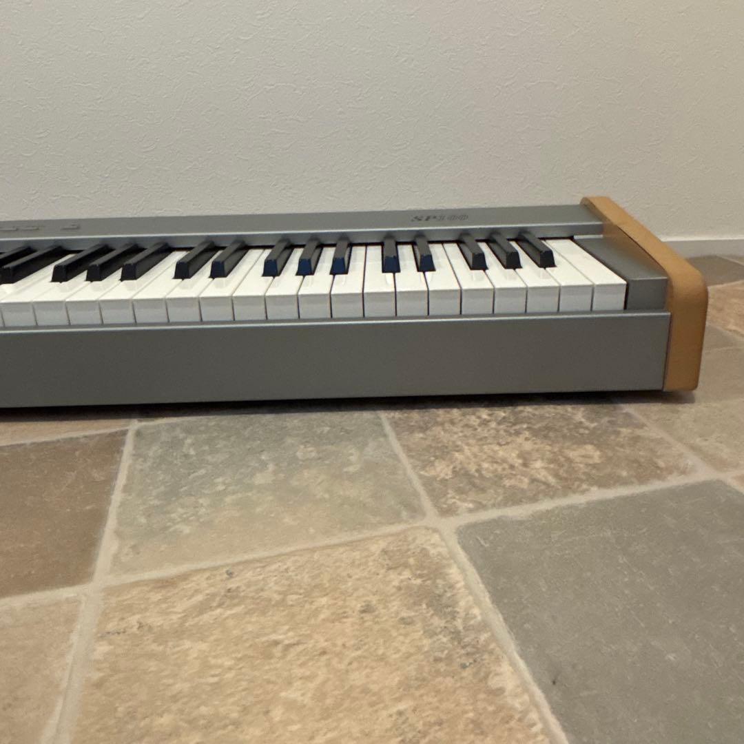 【美品】電子ピアノ　キーボード　KORG 　SP-100