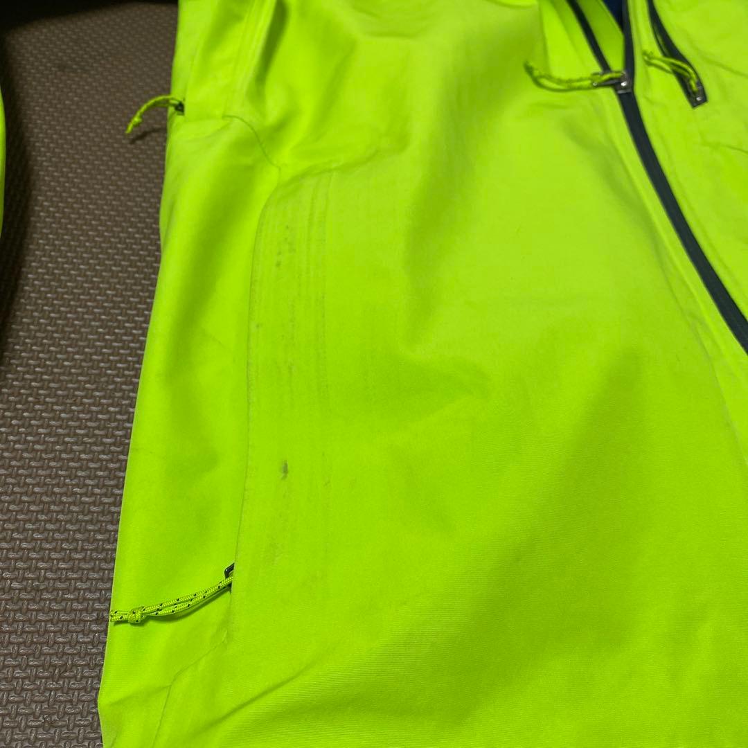 y*g様 パタゴニア　ゴアテックス　スノーウェア上下