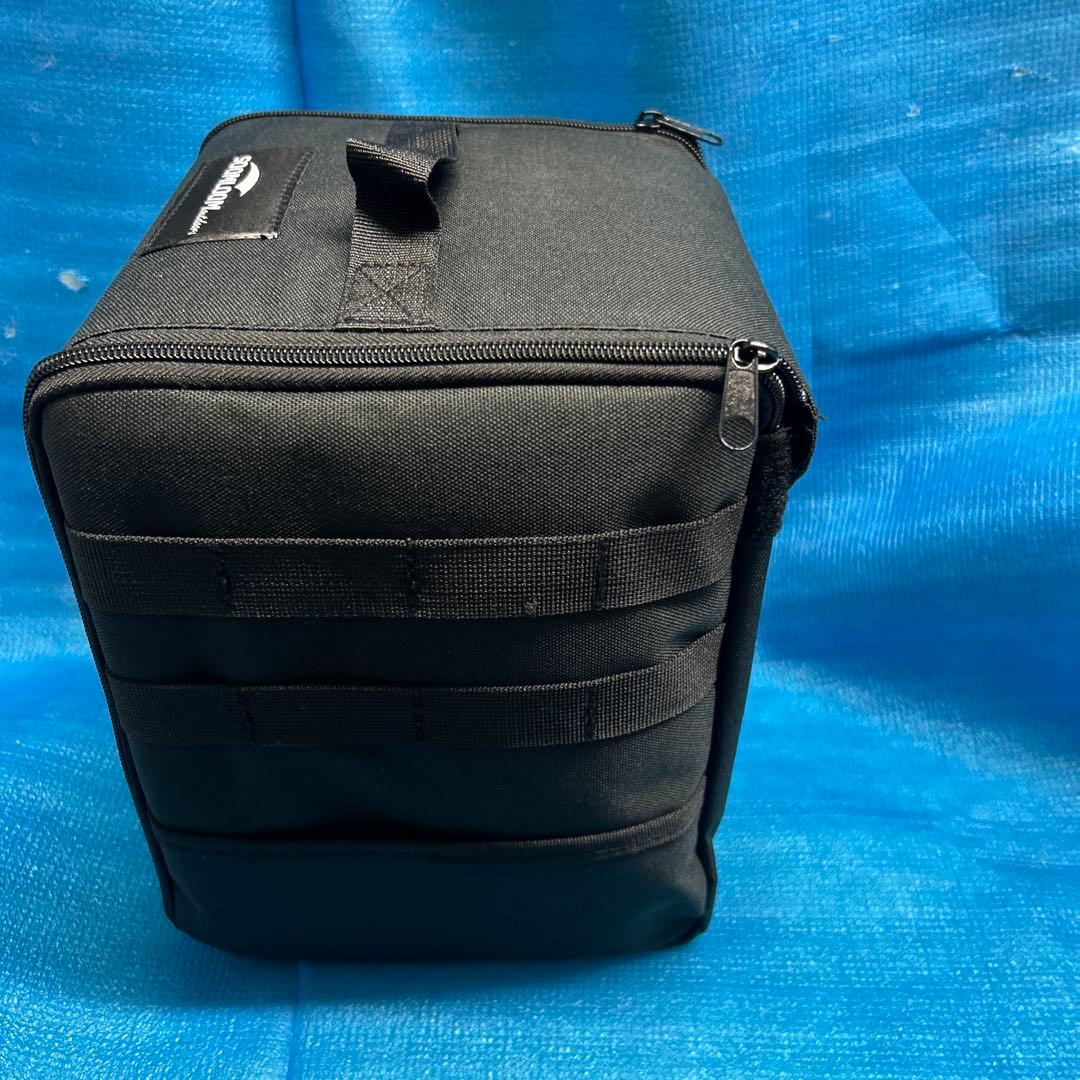 SOMLOOM スームルーム アイロンストーブ　シルバー　です。