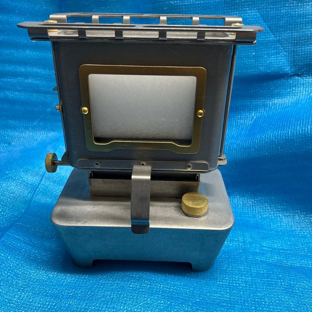 SOMLOOM スームルーム アイロンストーブ　シルバー　です。