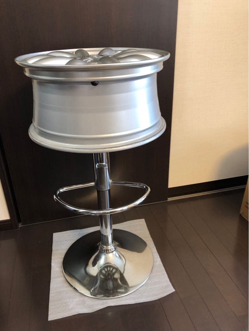 ジャガーテーブル！こんなの見たことない！！