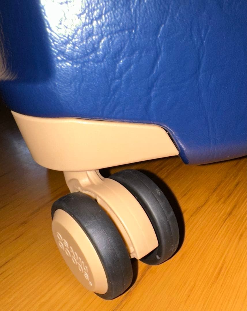 ト*モ様 シフレ　オサムグッズ スーツケースS