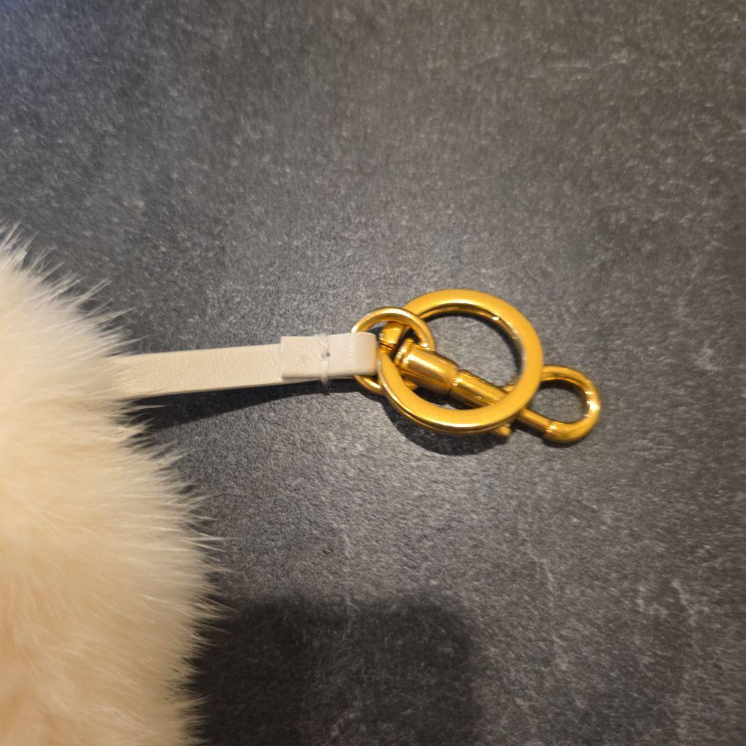 アンヤファーキーホルダー ホワイト