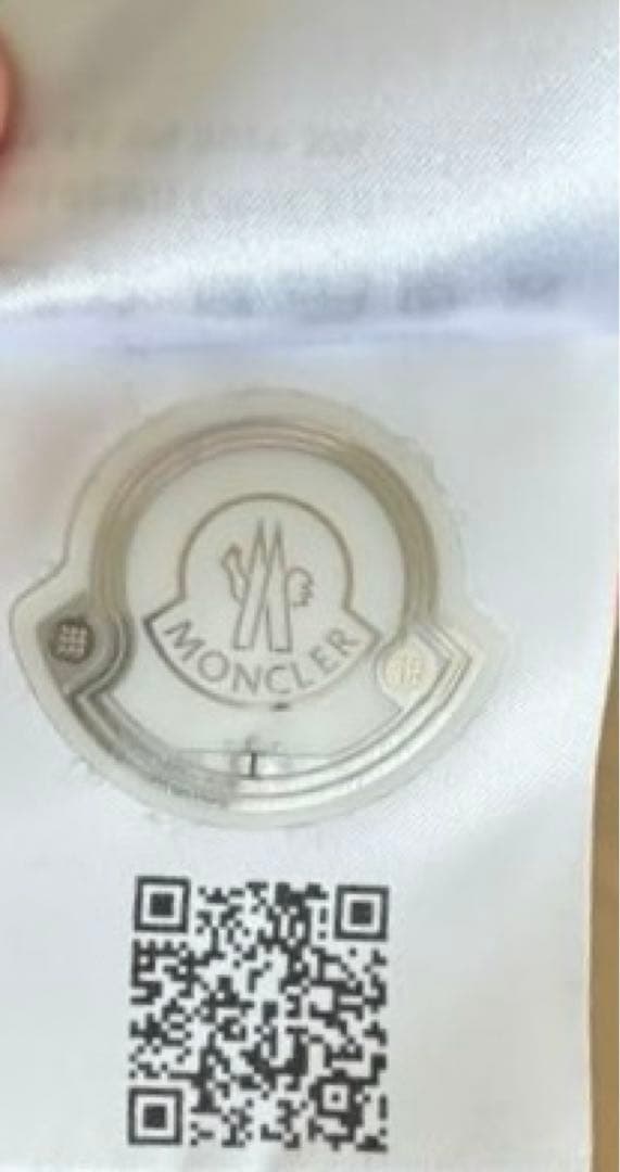 MONCLERモンクレール マフラー