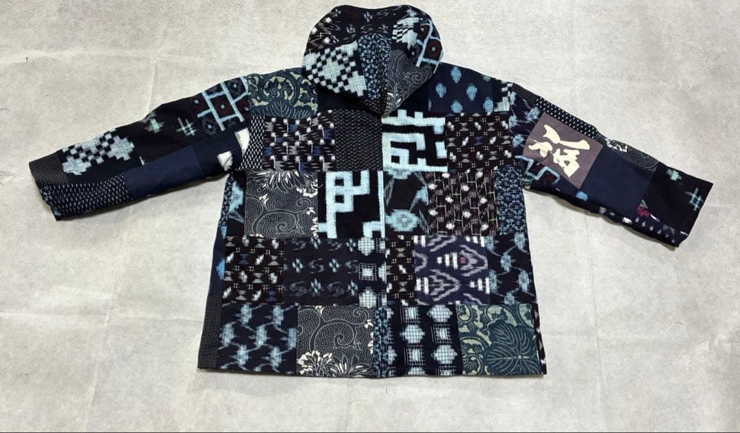 古布リメイク絣パッチワーク／大島紬のリバーシブルのパーカー