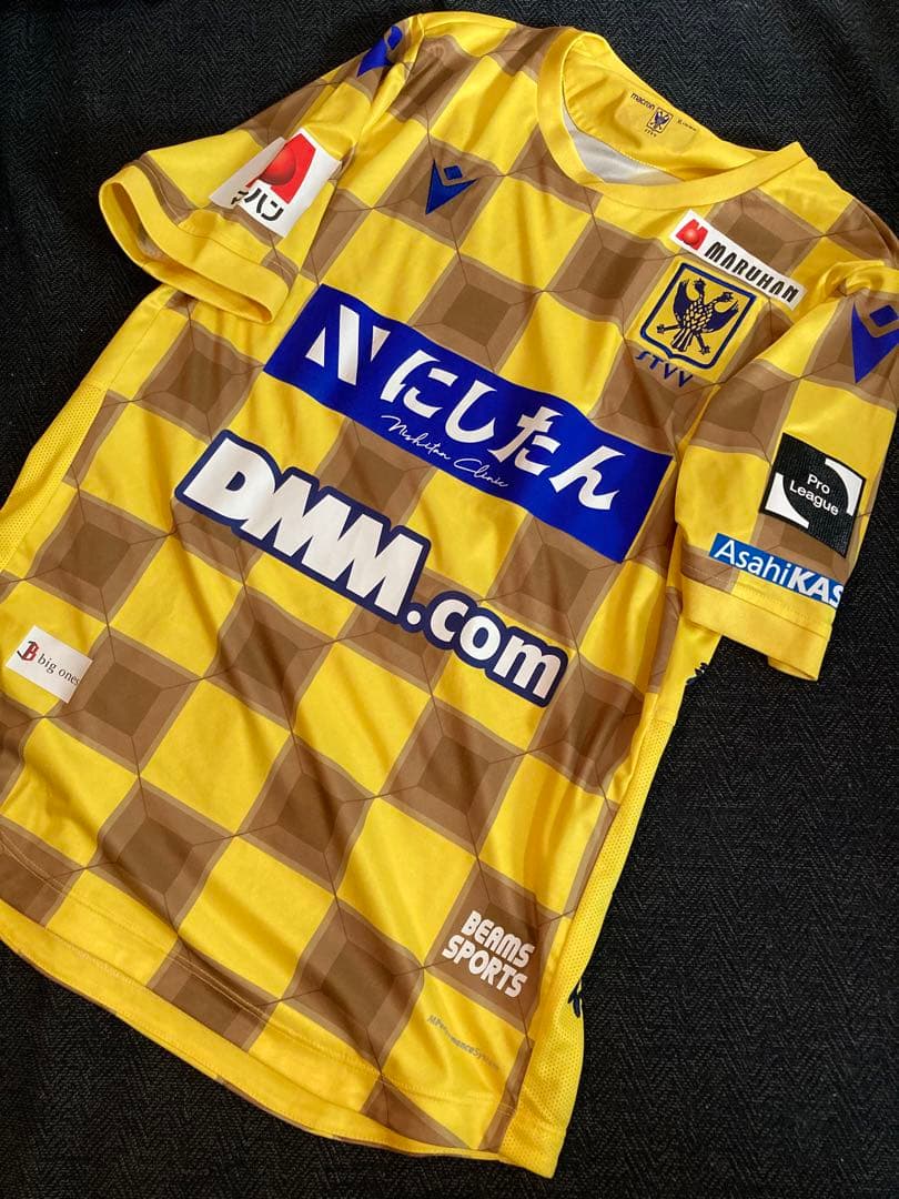 サッカー ユニフォーム シントトロイデン