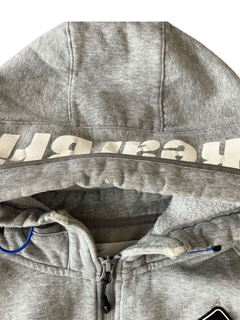 大人気FCRB×NIKE コラボ　グレー フルジップジャージ