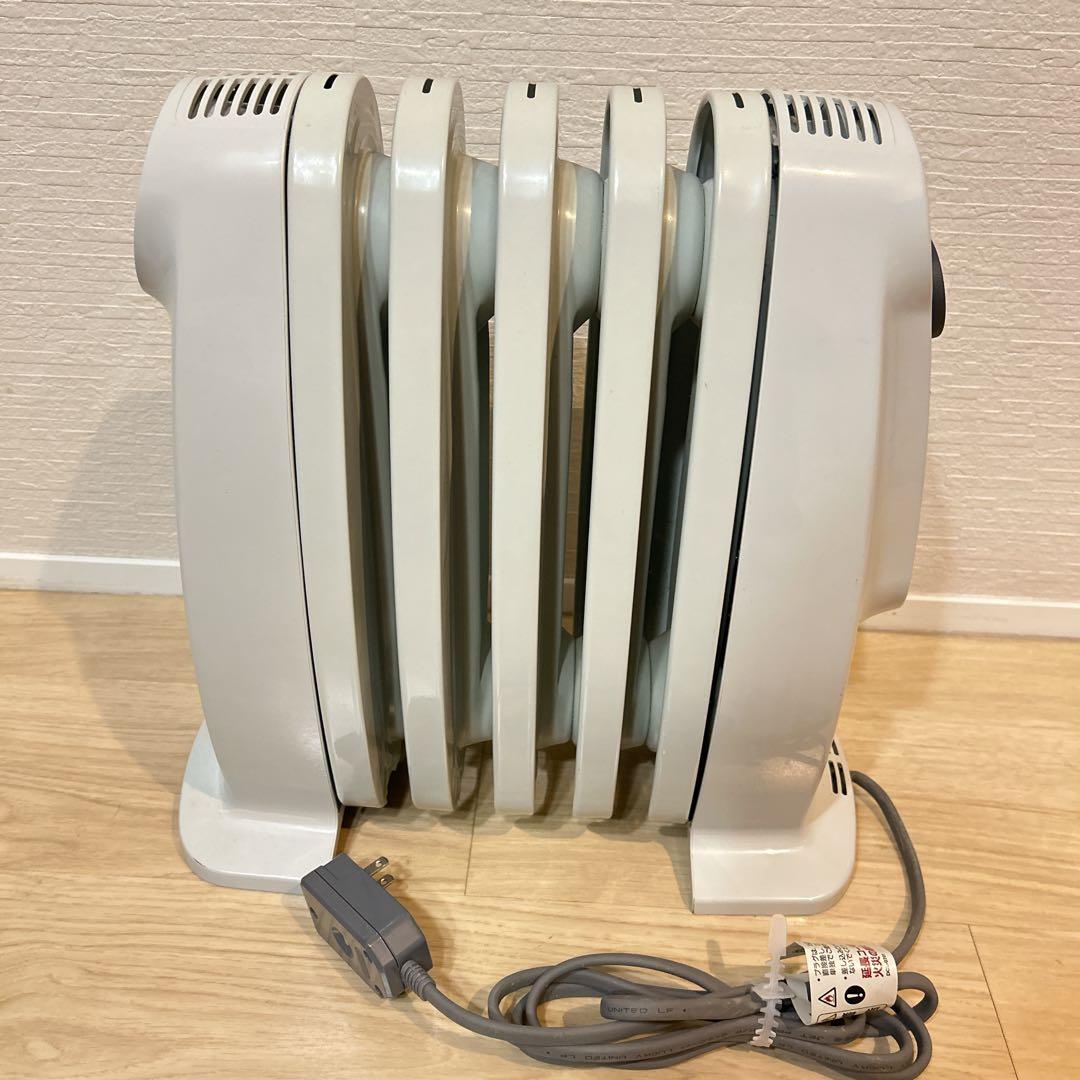 【美品】 デロンギ オイルヒーター RHJ01A0505-DW 500W 小型