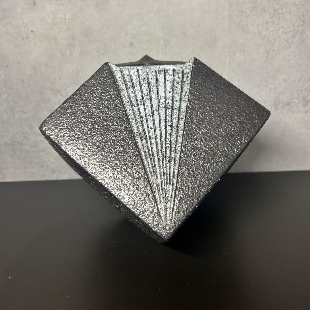 j_j様よろしくお願いいたします　東洋陶器TOTO花器花瓶モダンヴィンテージ