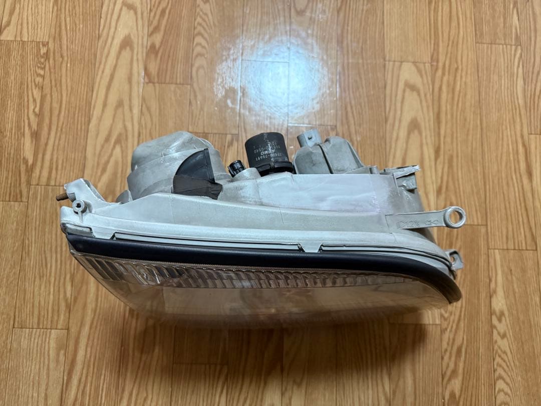 z*r様 極美品 TOYOTA 20セルシオ 純正 後期 左右ヘッドライト 刻印