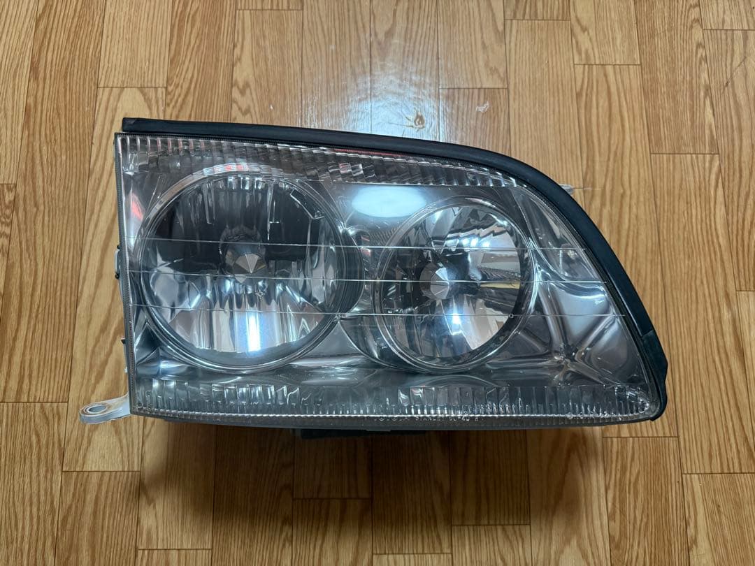 z*r様 極美品 TOYOTA 20セルシオ 純正 後期 左右ヘッドライト 刻印