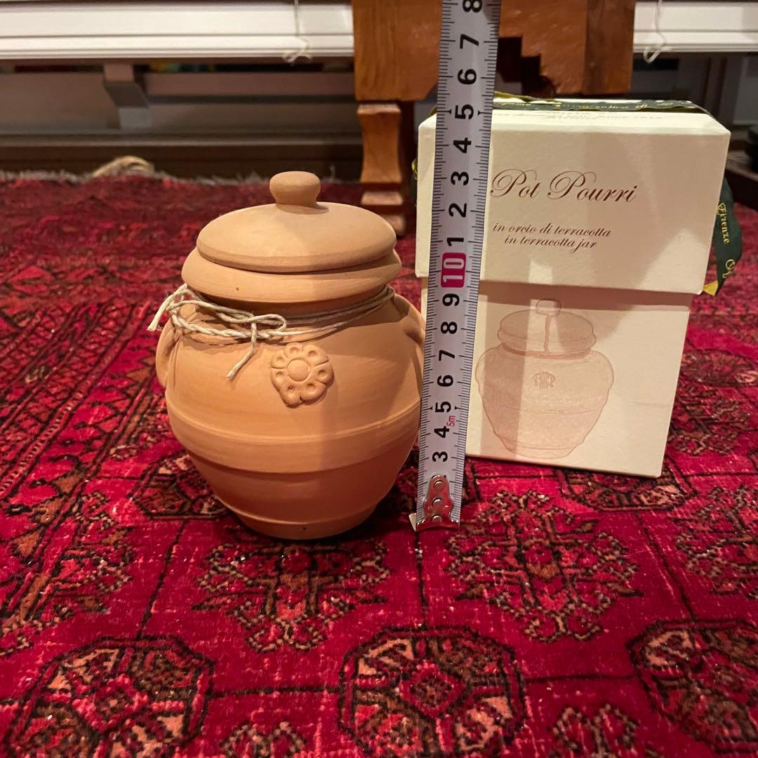 サンタマリアノヴェッラ　テラコッタポプリポットM