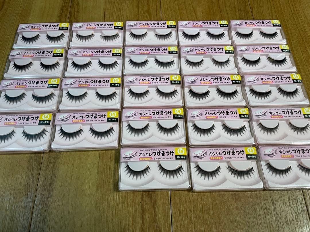ダイソー オシャレつけまつげ14 短い直毛 23個