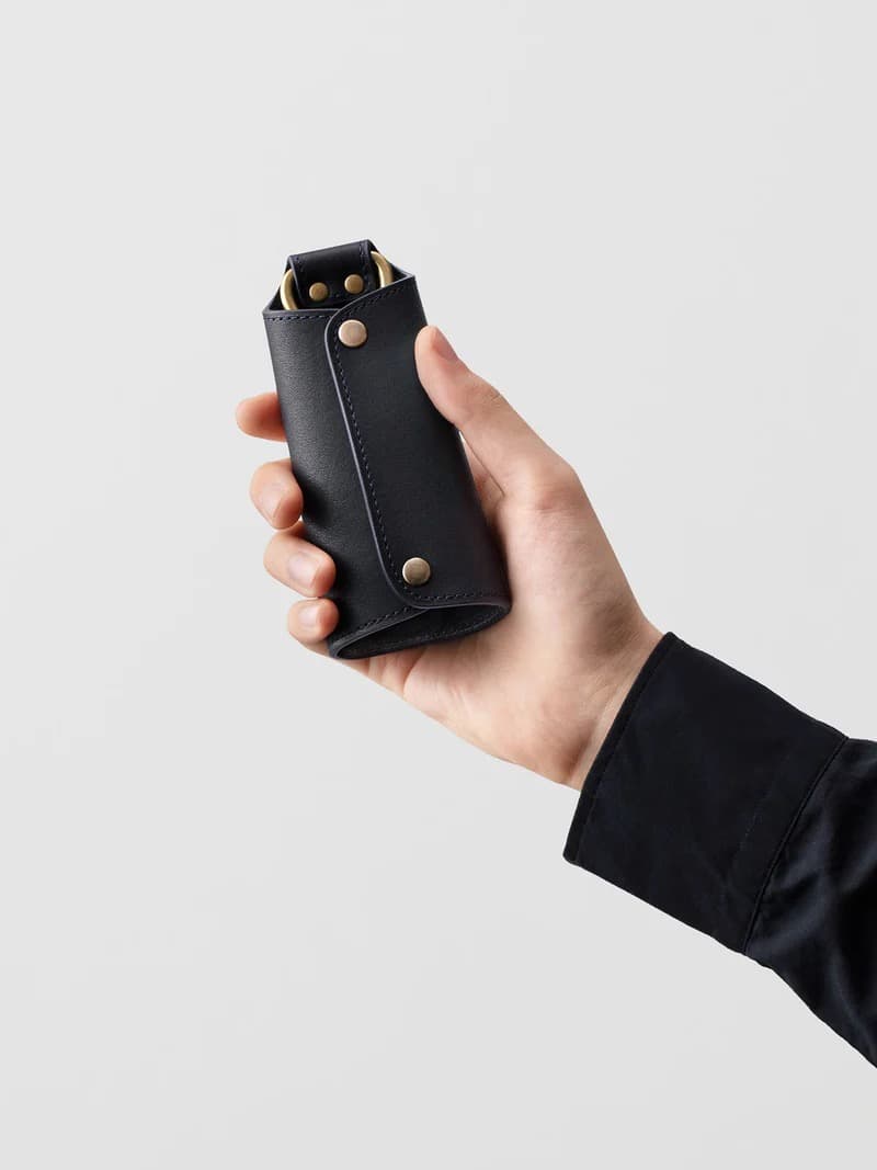 美品　土屋鞄　ビークル グリッピングキーケース　レザー　ダークインディゴ　日本製