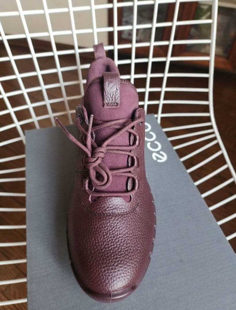 ecco エコー　グルーブ　ゴアテックス　シボレザー　スニーカー　40センチ