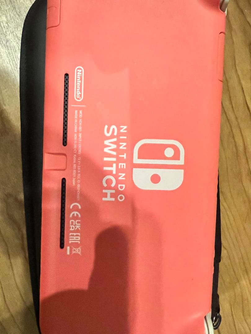 Switchライト本体　ポケットモンスターバイオレットのカセットとケース付き