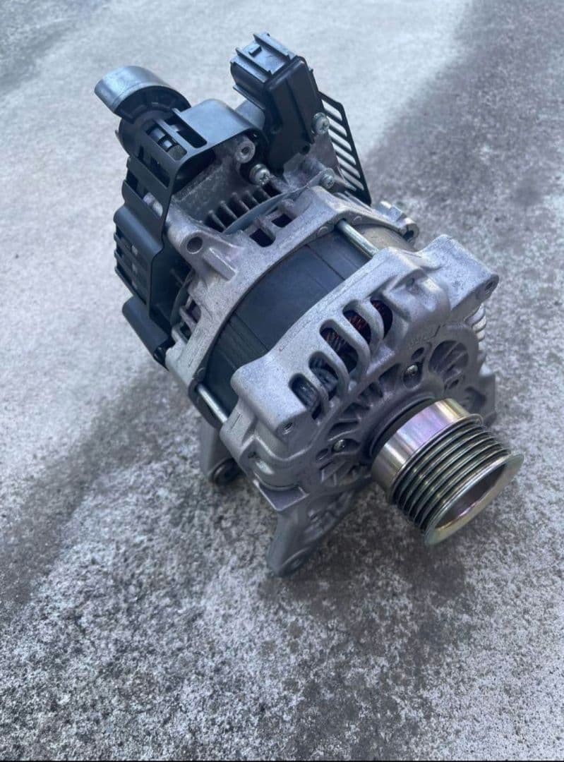 日産 セレナ C27 オルタネーター サブスターター 2WD