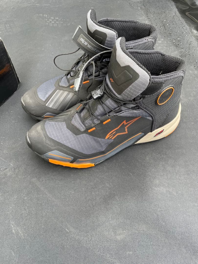 アルパインスターズ 防水 シューズ ライディング