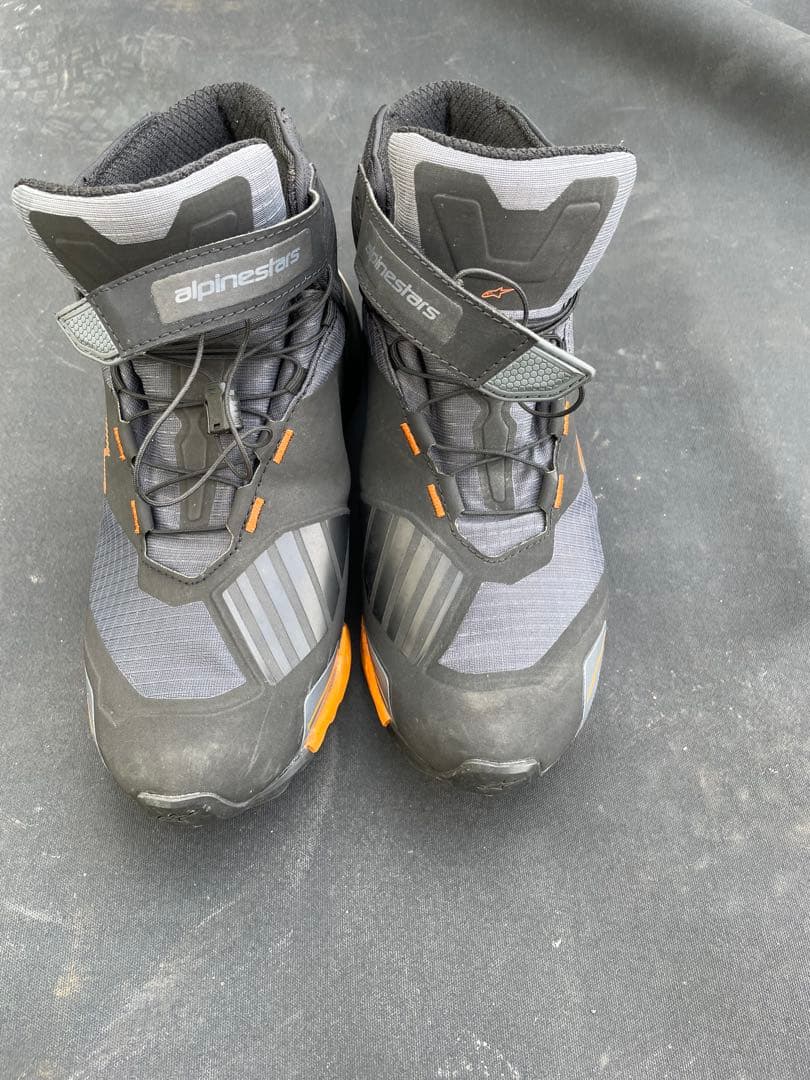 アルパインスターズ 防水 シューズ ライディング