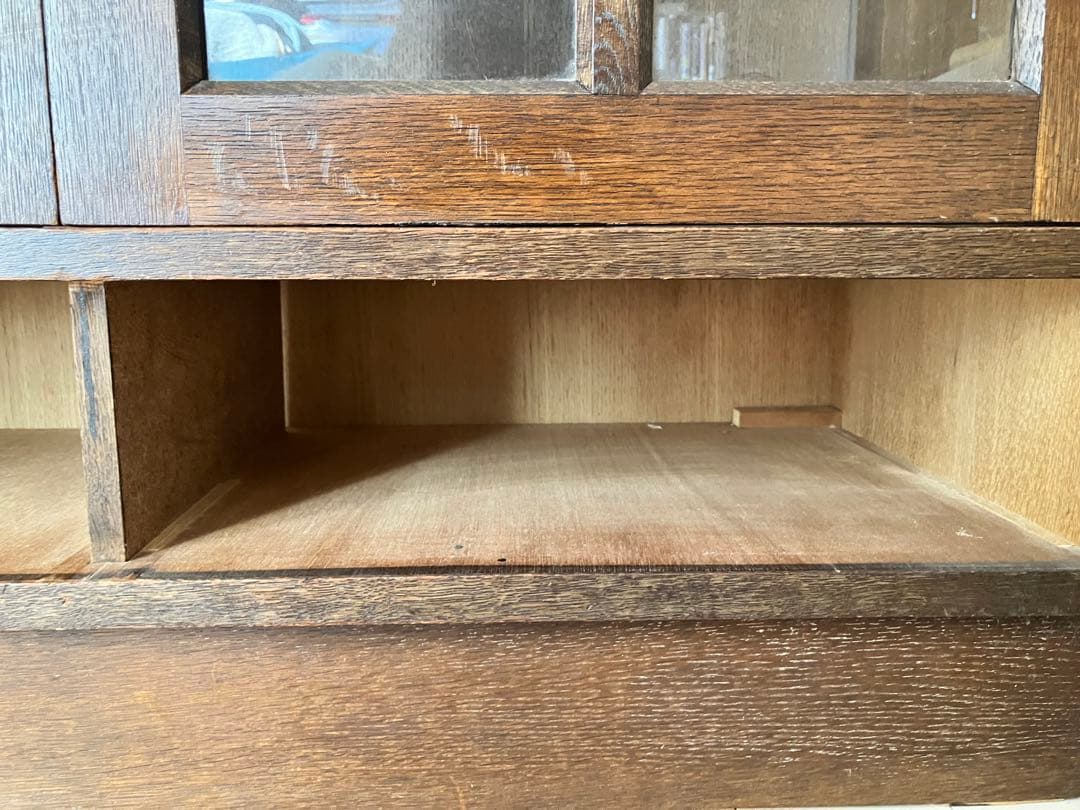 伊勢丹購入　書棚　ガラス戸　引き出し　シェルフ　木工　工芸　アンティークす