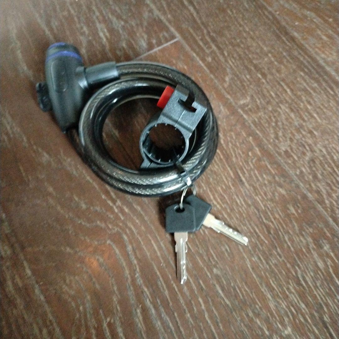 折り畳み自転車 20インチ シマノ６段変速 カゴ　ライト　チェーン　空気入れ