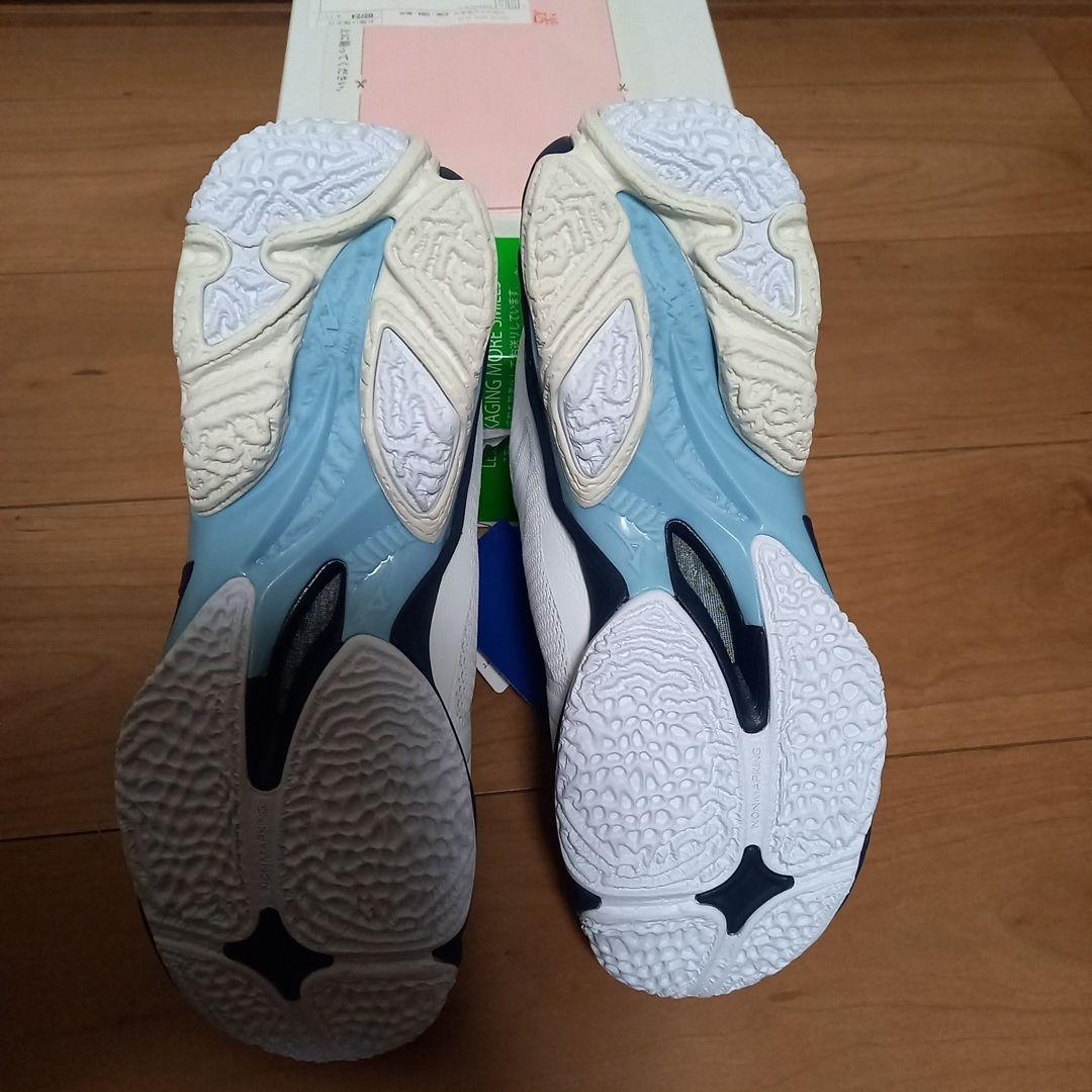Mizuno Wave Lightning Z8 バレーボールシューズ 25.5